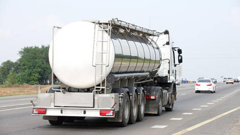 Tanque para Transporte de Leite Preço: Como Escolher o Melhor para sua Fazenda